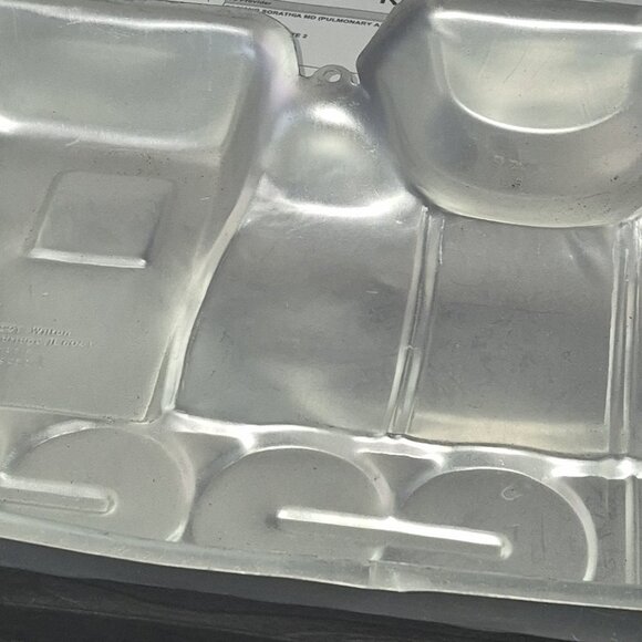 1991 Wilton 2105-9433 Train Birthday Locomotive Cake Party Pan Mold Retired CUTE - Picture 1 of 3